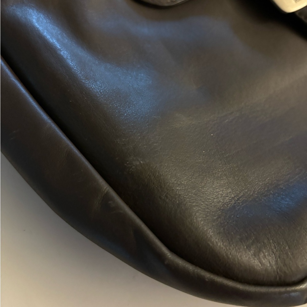 Kenneth Cole N.Y. Vintage Dark Brown Leather Shoulder Bag - Picture 10 of 12